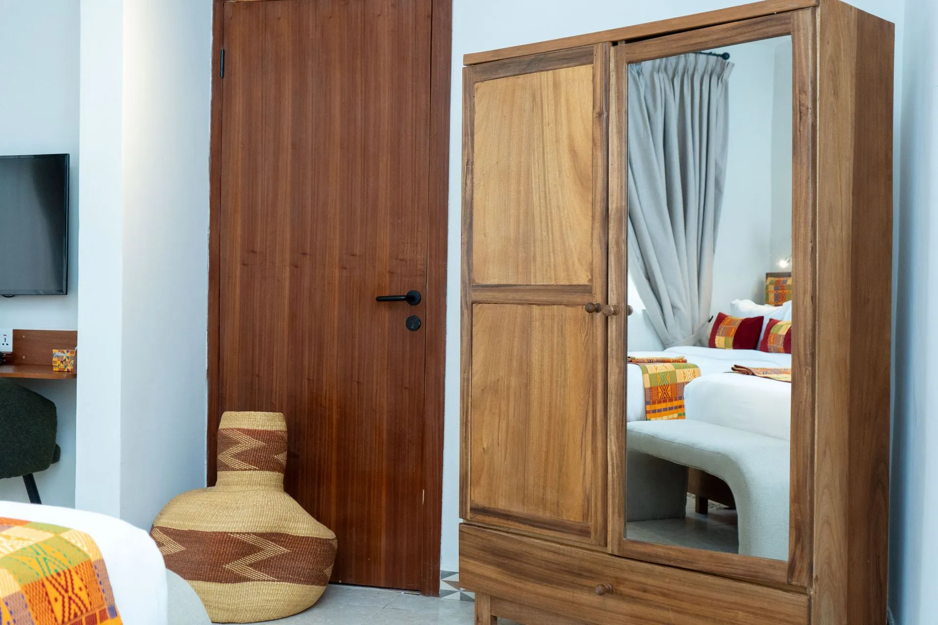 Supreme Suite interior 3