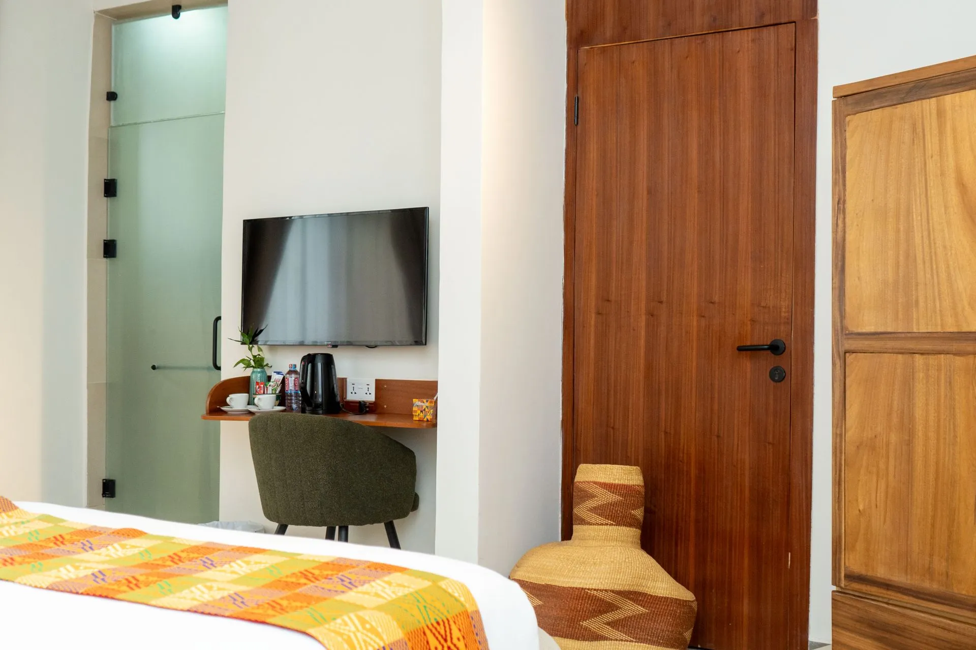Supreme Suite interior 4