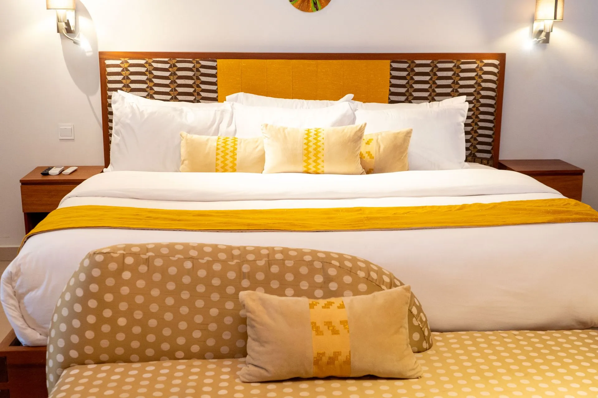 La Royale interior 9